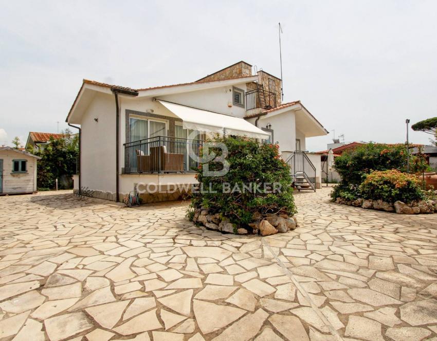 Villino in vendita a Fiumicino
